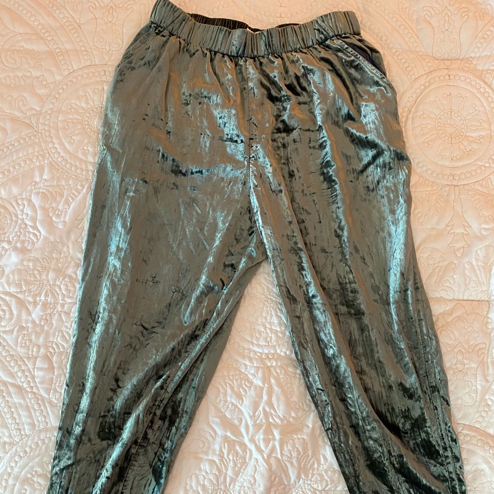 Anthropologie high waisted green velvet pants